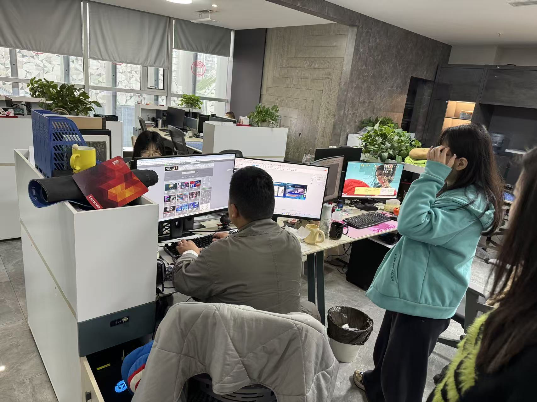 项目沟通与协作实拍